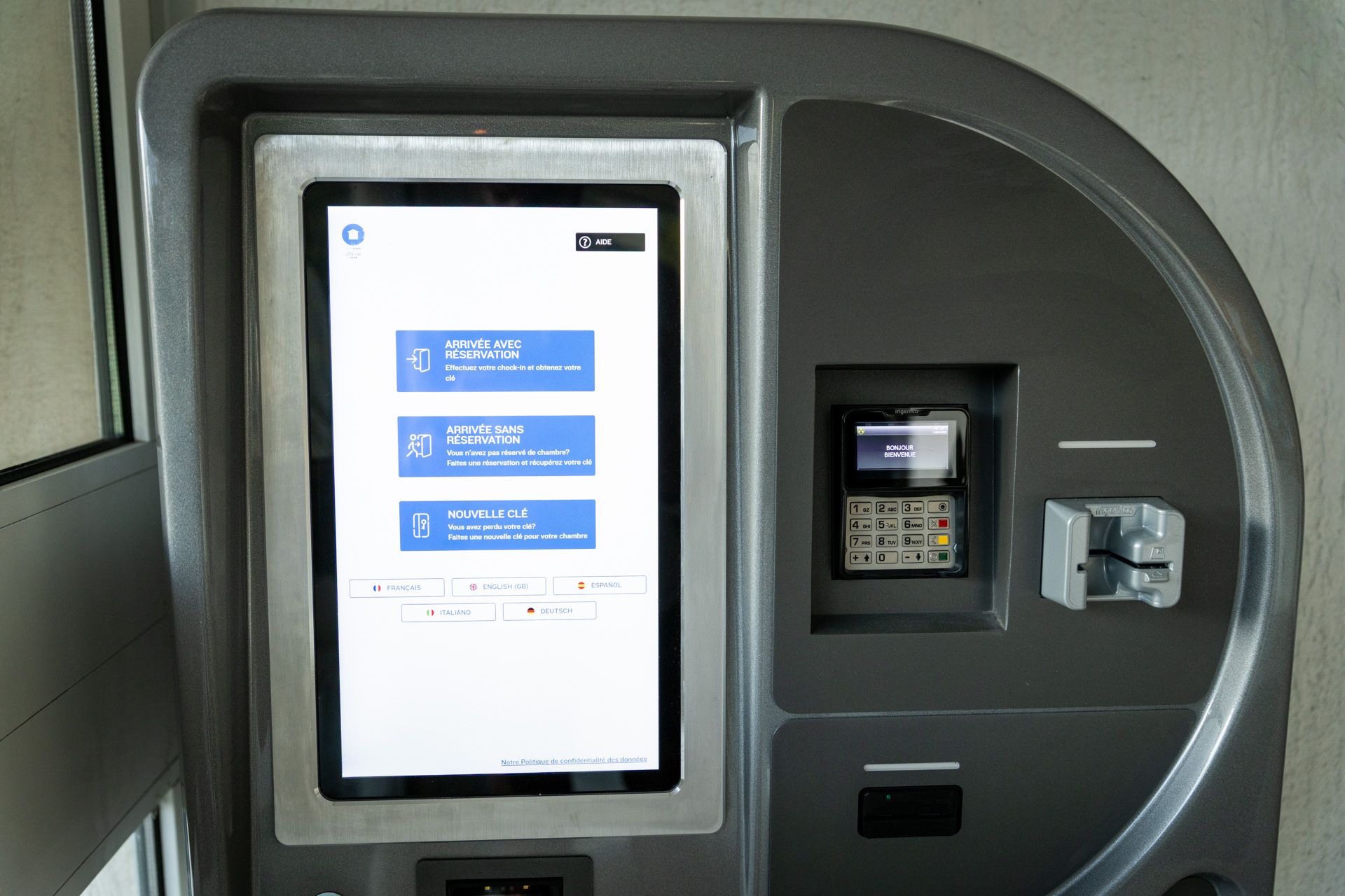 Machine-a-cles-arrivée-tardive